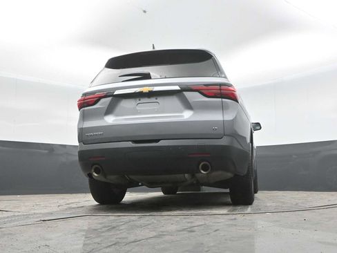 Used 2023 Chevrolet Traverse LT FWD image 53