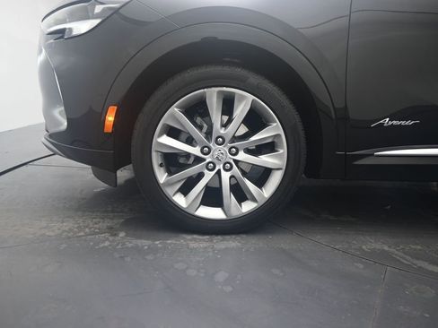 Used 2023 Buick Envision Avenir image 8