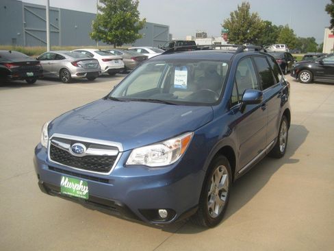 Used 2015 Subaru Forester 2.5i Touring w/ Eyesight & Navigation System AWD/4WD image 4