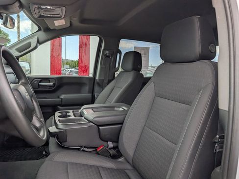Used 2022 Chevrolet Silverado 1500 Custom Trail Boss AWD/4WD image 6