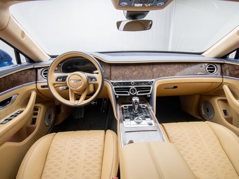 New 2026 Bentley Flying Spur Plug-In Hybrid AWD/4WD image 10