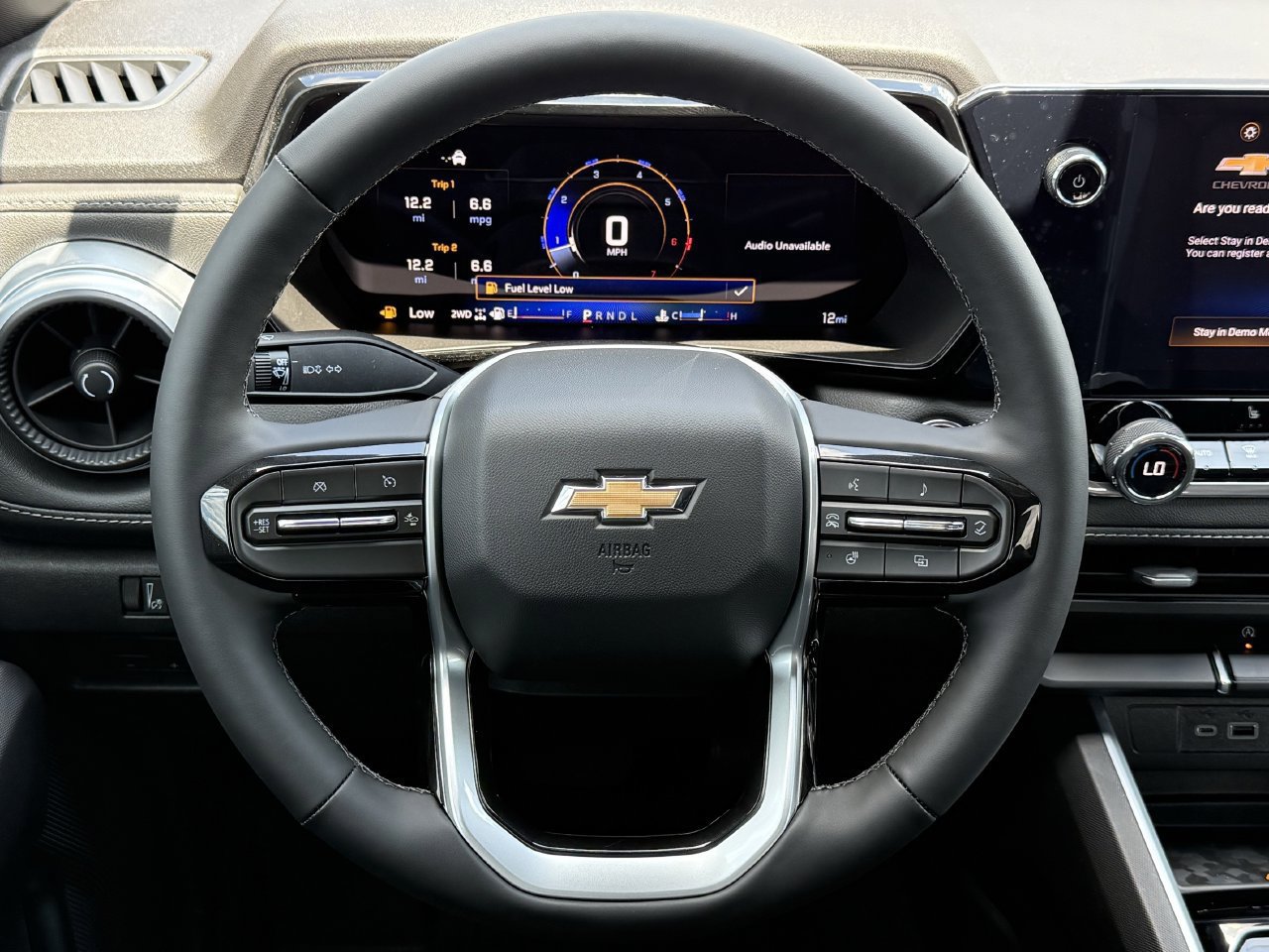 New 2026 Chevrolet Colorado LT w/ LT Convenience Package AWD/4WD image 12