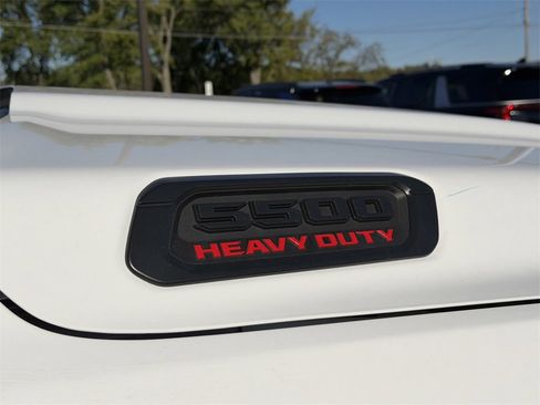 New 2026 RAM 5500 Tradesman image 10