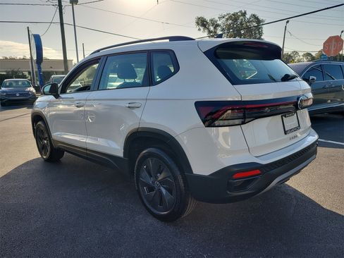 Certified 2025 Volkswagen Taos S image 8