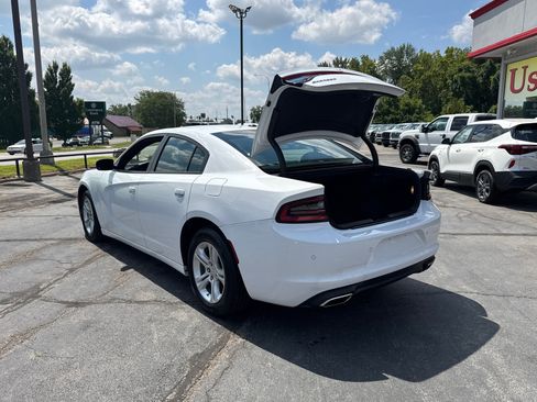 Used 2022 Dodge Charger SXT image 17