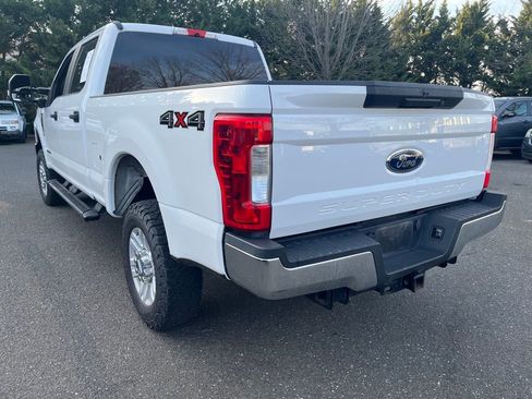 Used 2018 Ford F250 XL w/ STX Appearance Package image 5
