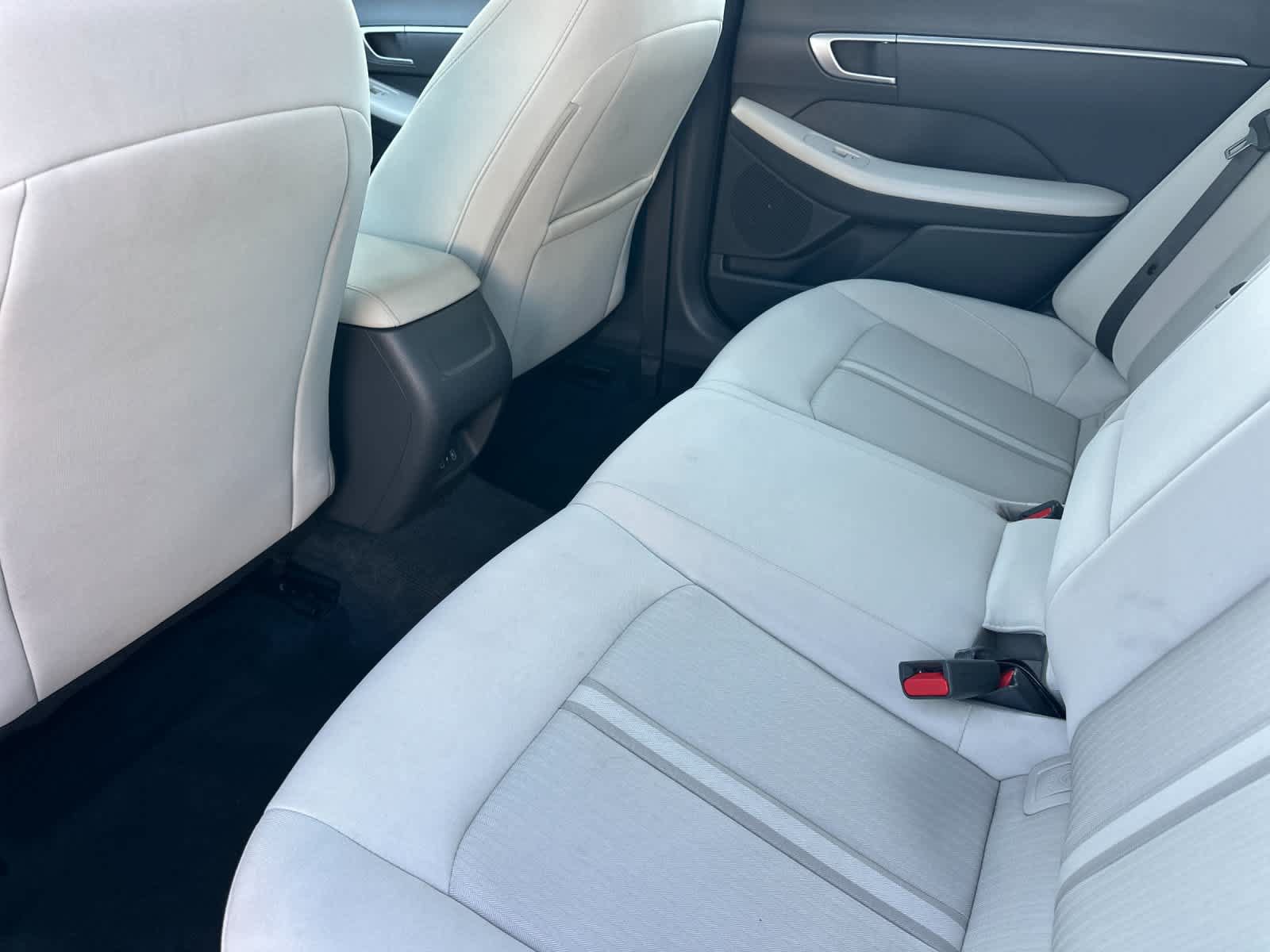 Used 2025 Hyundai Sonata SEL FWD image 5