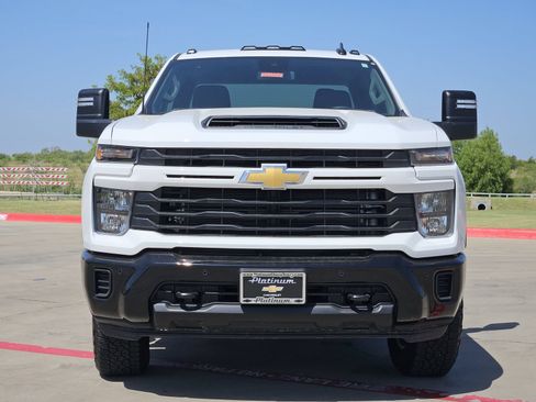 New 2026 Chevrolet Silverado 2500 Custom w/ Custom Value Package AWD/4WD image 6