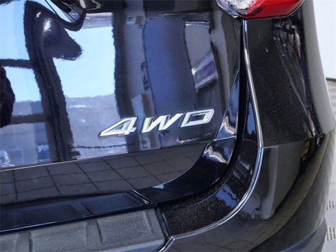 Certified 2023 Ford Explorer XLT w/ Equipment Group 202A image 9