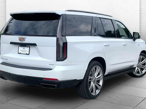 Certified 2026 Cadillac Escalade Platinum Sport AWD/4WD image 14