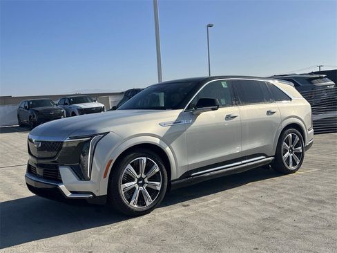 New 2025 Cadillac Escalade IQ Luxury 2 image 8