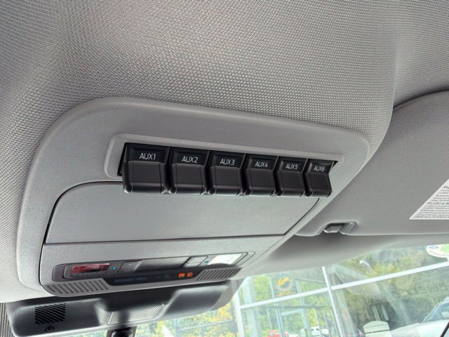 New 2026 Ford F550 4x4 Regular Cab Super Duty image 19