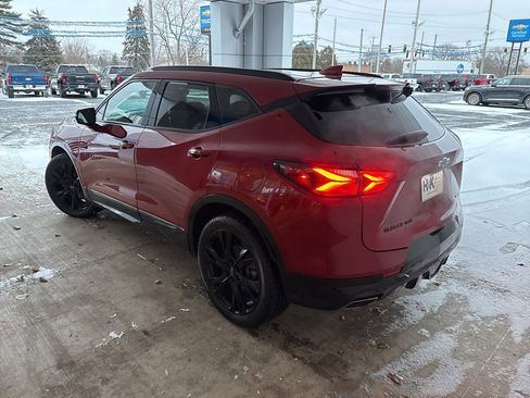 Used 2021 Chevrolet Blazer RS w/ Enhanced Convenience Package image 4