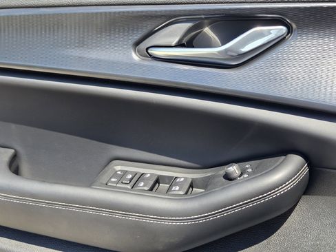 New 2025 Jeep Grand Cherokee Altitude image 22