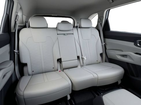 New 2026 Kia Sorento S AWD/4WD image 16