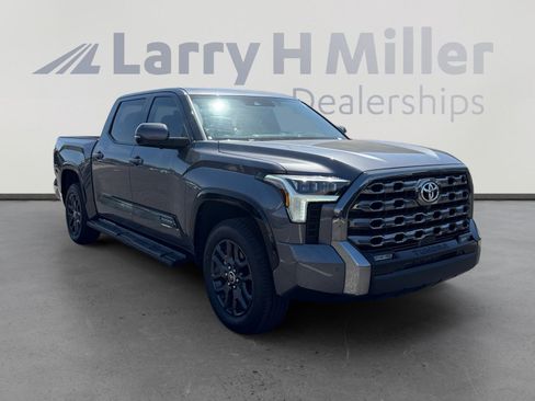 Used 2023 Toyota Tundra Platinum AWD/4WD image 7