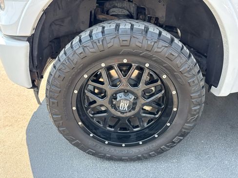 Used 2017 Ford F150 XLT w/ Equipment Group 301A Mid AWD/4WD image 13