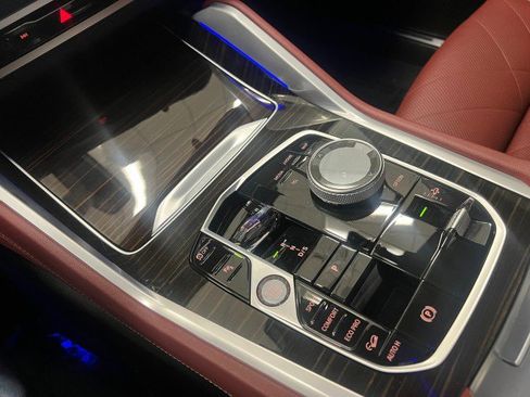 Used 2024 BMW X6 xDrive40i image 30