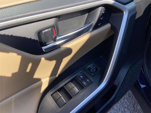 Used 2024 Toyota RAV4 XLE Premium image 13