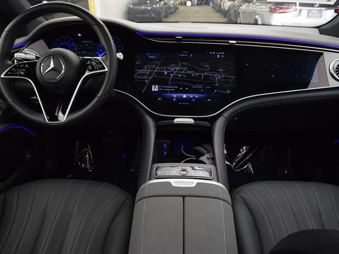 Used 2024 Mercedes-Benz EQS 450+ SUV image 20