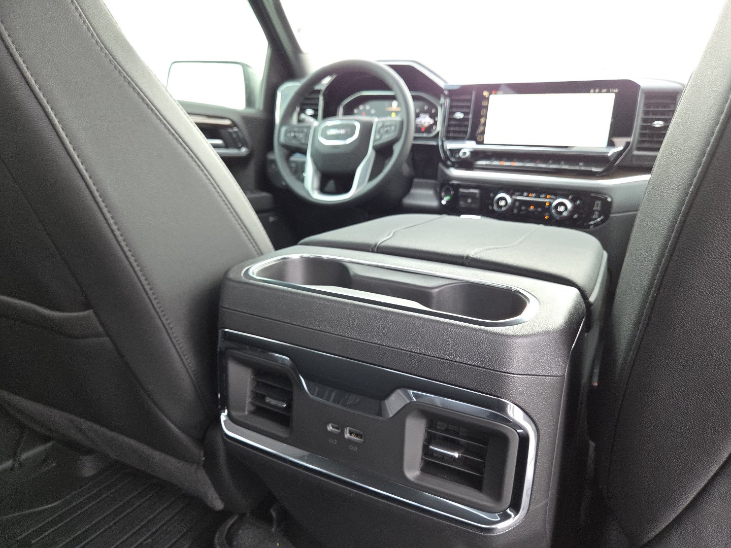 New 2026 GMC Sierra 1500 Elevation w/ Elevation Premium Package AWD/4WD image 24