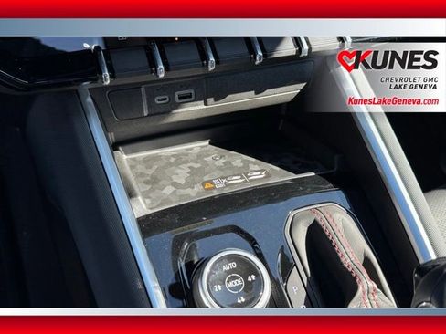 New 2026 Chevrolet Colorado Z71 w/ Technology Package AWD/4WD image 28