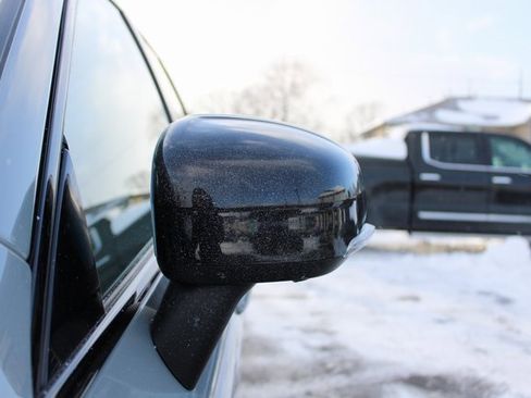 Used 2025 Volvo XC60 B5 Plus image 7