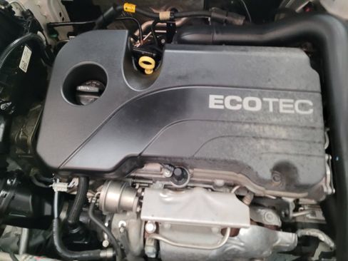 Used 2022 GMC Terrain SLT w/ LPO, Floor Liner Package image 31