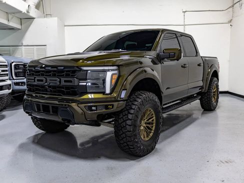 Used 2025 Ford F150 Raptor AWD/4WD image 3