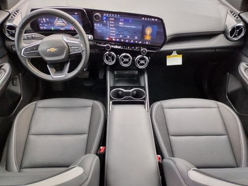 Used 2024 Chevrolet Blazer EV LT image 7