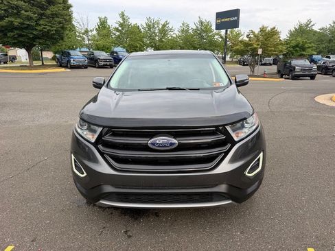 Used 2016 Ford Edge SEL w/ Equipment Group 201A AWD/4WD image 2