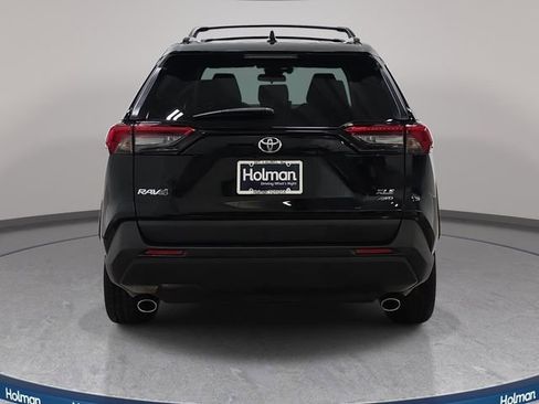 Certified 2023 Toyota RAV4 XLE Premium AWD/4WD image 6