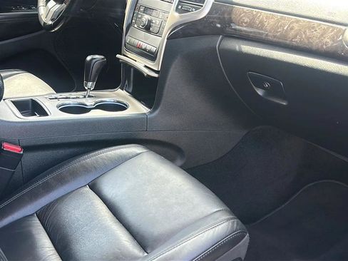 Used 2012 Jeep Grand Cherokee Laredo AWD/4WD image 31