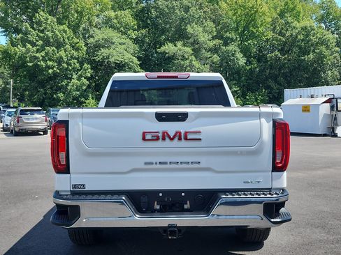 Used 2026 GMC Sierra 1500 SLT AWD/4WD image 4