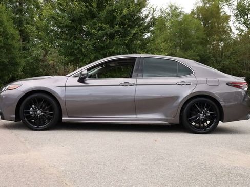 Used 2024 Toyota Camry XSE image 21