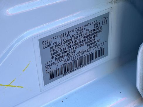 Used 2025 Nissan Sentra SV image 24