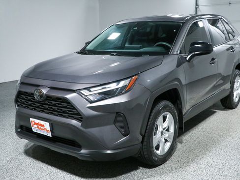 Used 2024 Toyota RAV4 LE FWD image 30