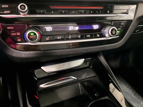Used 2019 BMW X3 xDrive30i w/ Premium Package image 26