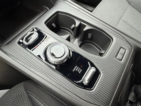 New 2026 Jeep Cherokee Laredo AWD/4WD image 25