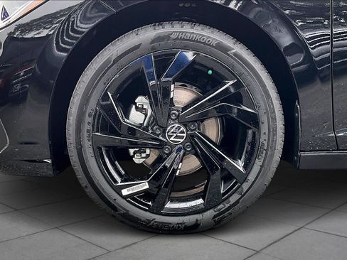 New 2026 Volkswagen Jetta SE image 11