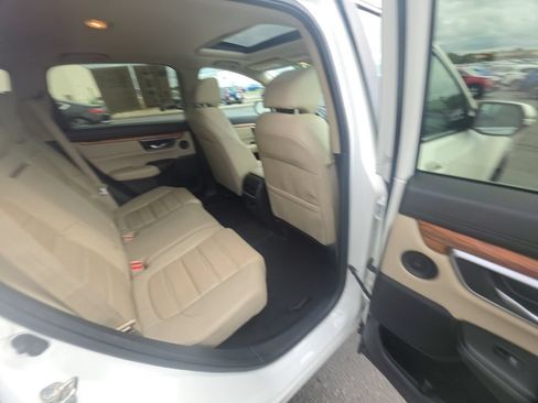 Used 2017 Honda CR-V Touring image 31
