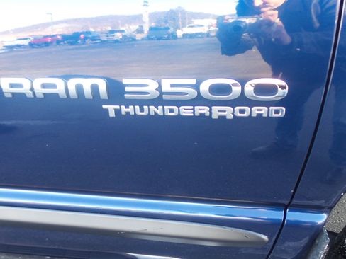 Used 2005 Dodge Ram 3500 Truck SLT image 3