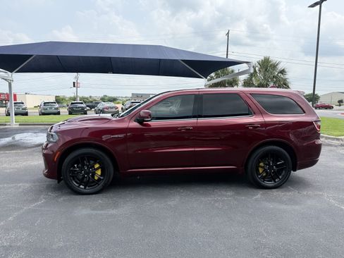 Used 2022 Dodge Durango R/T RWD image 4