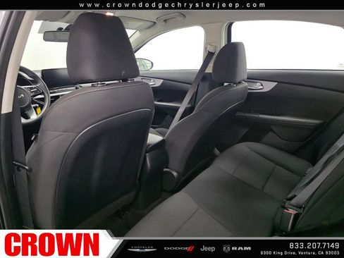 Used 2024 Kia Forte LXS FWD image 18