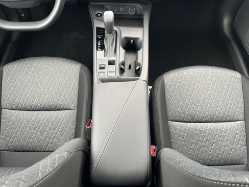 New 2026 Nissan Sentra SV w/ Floor Mat Package FWD image 29