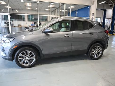 Used 2020 Buick Encore GX Essence w/ Experience Buick Package AWD/4WD image 7