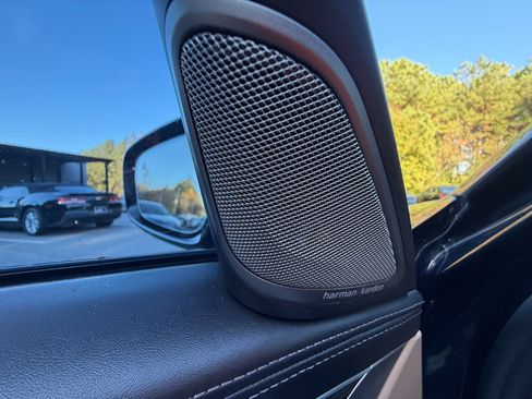 Used 2016 BMW 750i xDrive image 28