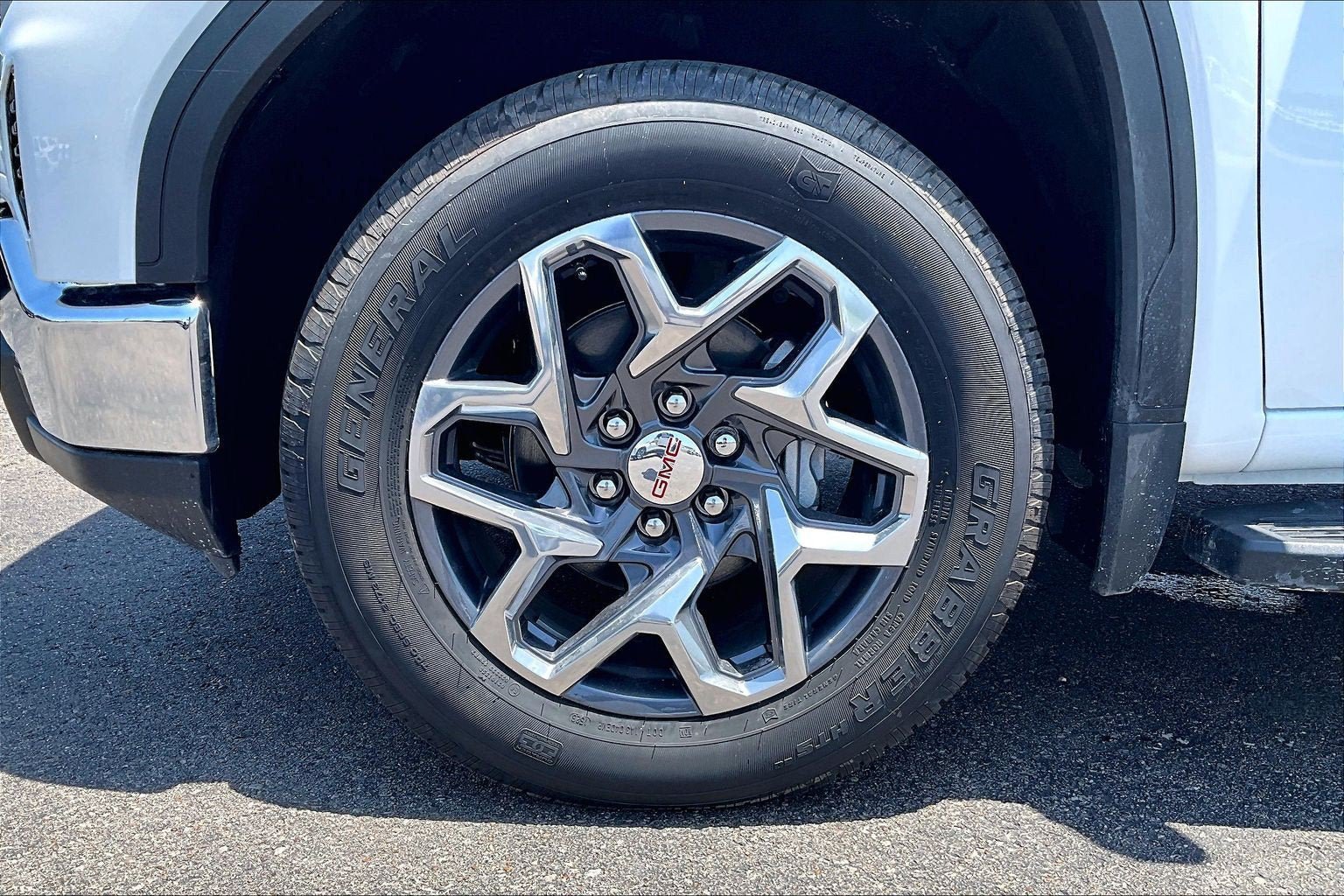 New 2026 GMC Sierra 1500 SLT AWD/4WD image 12