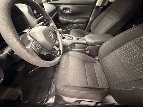 Certified 2024 Honda HR-V LX image 13