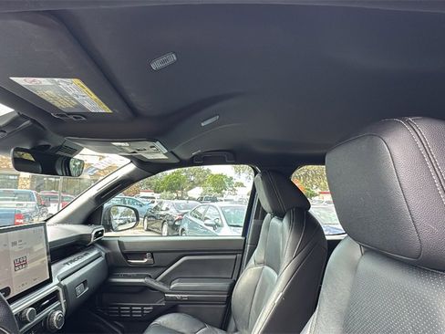 Certified 2025 Toyota Tacoma TRD Sport image 21